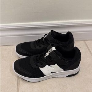 Brand new kids unisex Black and White new balance Sneakers